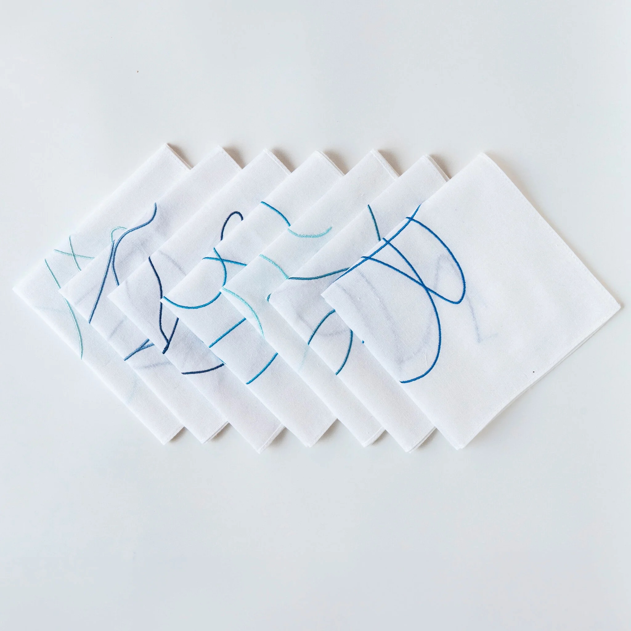  (https://artlead.net/product/noor-nuyten-seven-days-seven-traces-2023/)